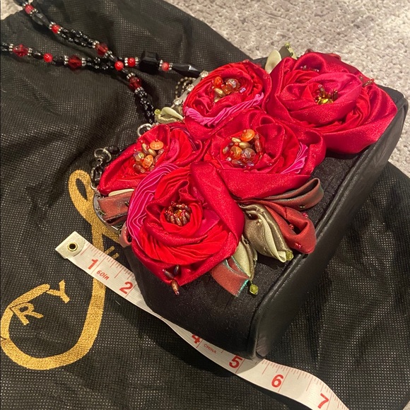 Vintage Mary Frances Black Bag with Red Floral Rose Design - Picture 6 of 8